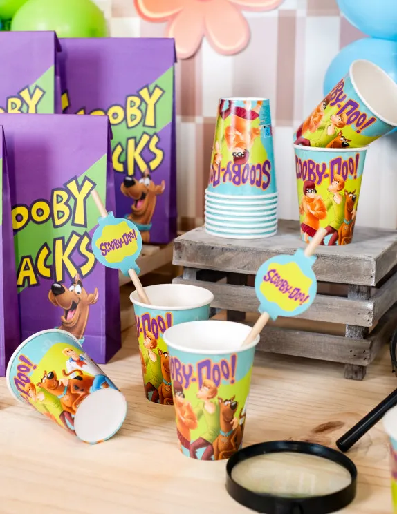 8 pailles médaillon en carton Scooby-Doo™ 20cm : Deguise-toi, achat de Decoration / Animation