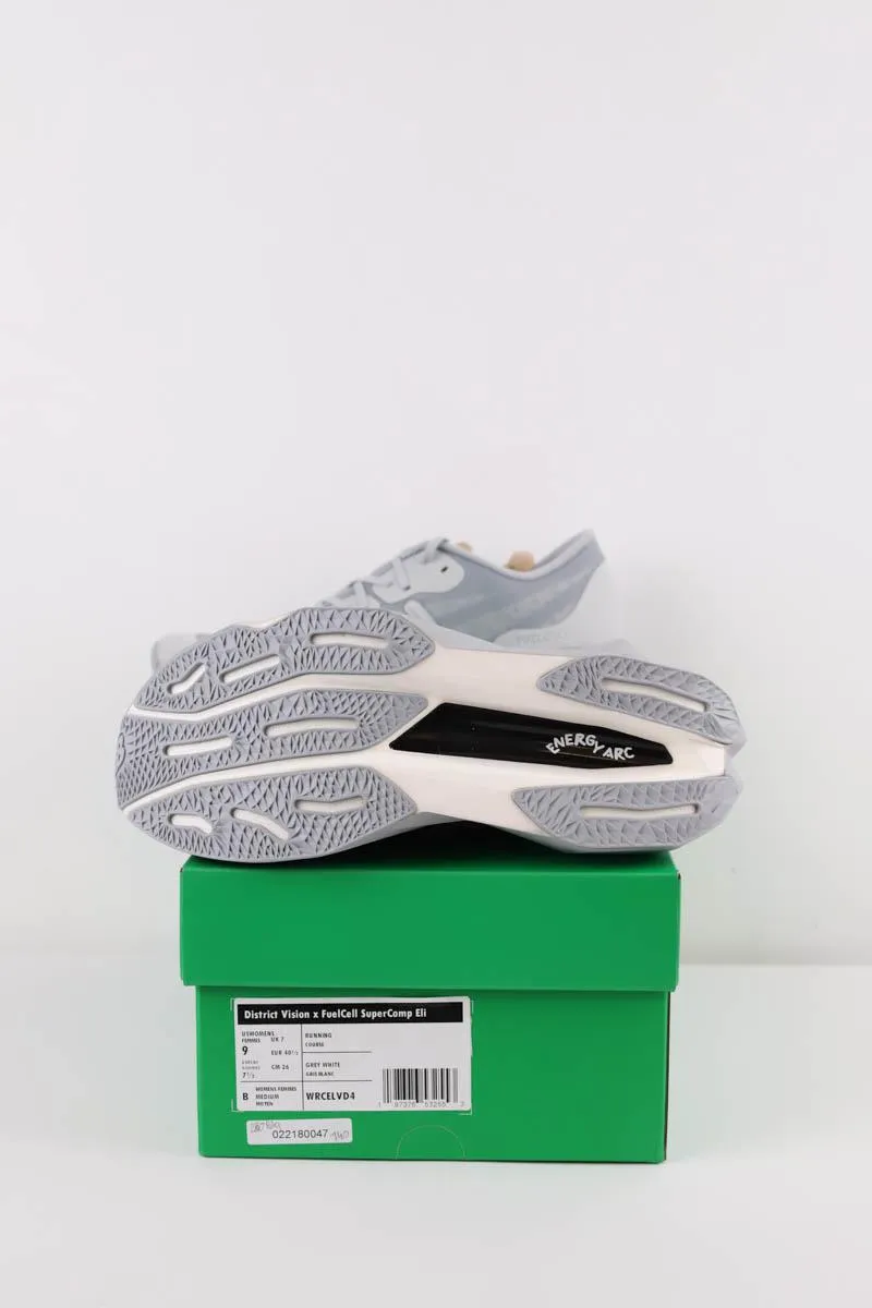 Baskets gris