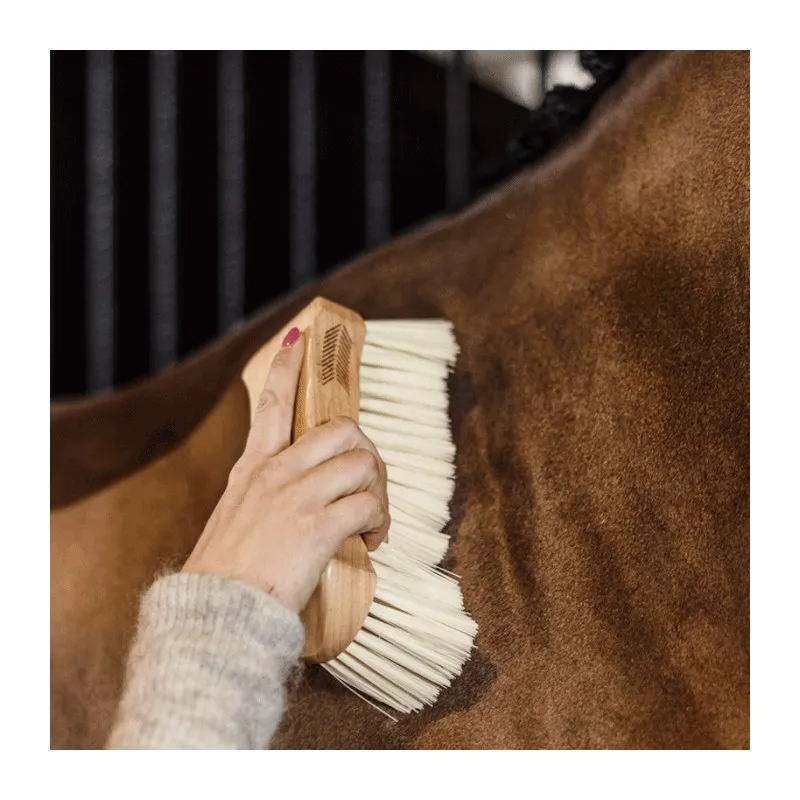 Bouchon à poils doux cheval - Grooming Deluxe - GROOMING DELUXE - Brosses et bouchons - Equestra