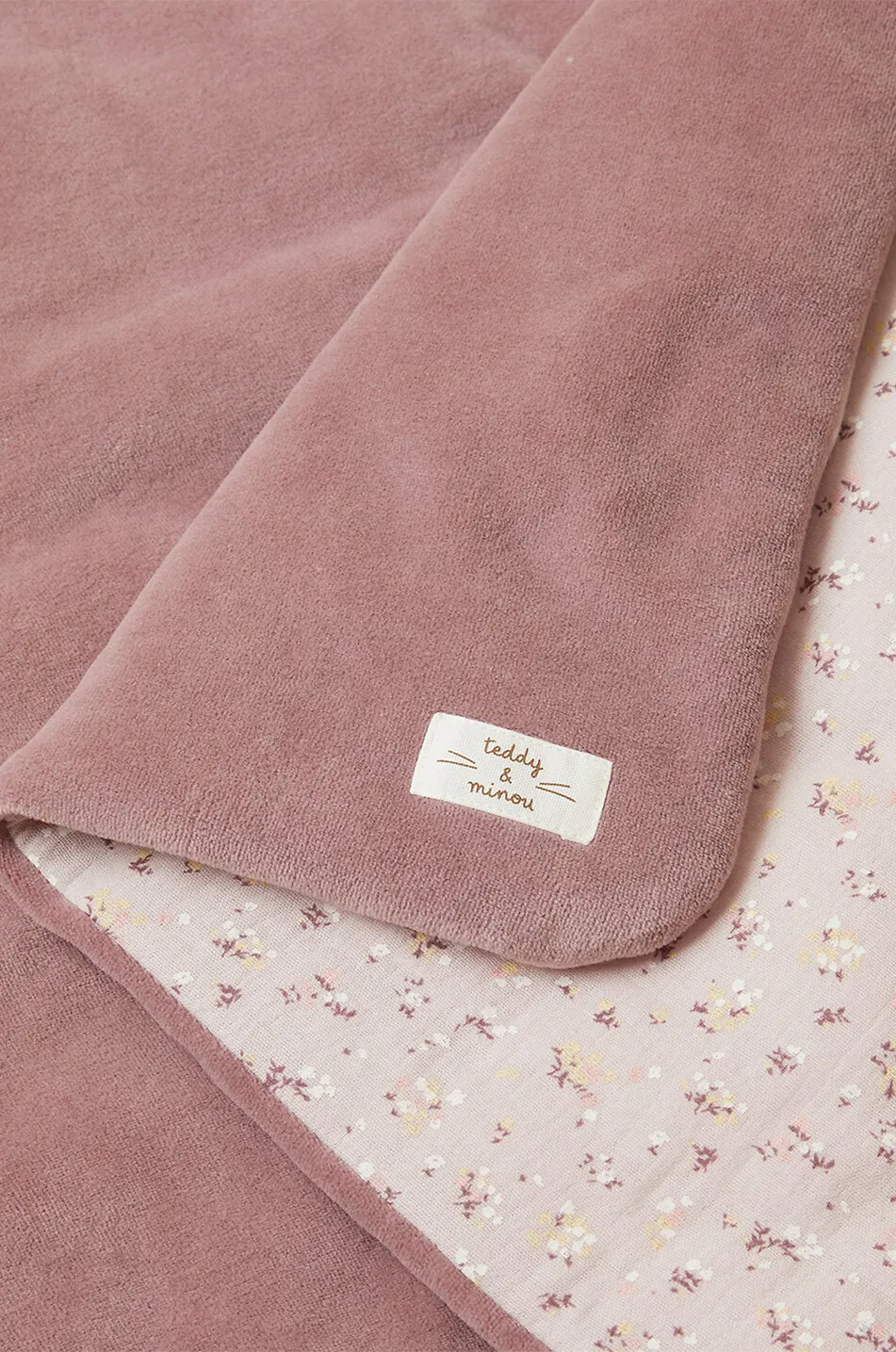 Couverture bébé en velours et gaze imprimé
