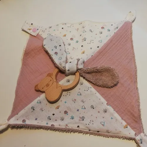 Doudou oreilles de lapin