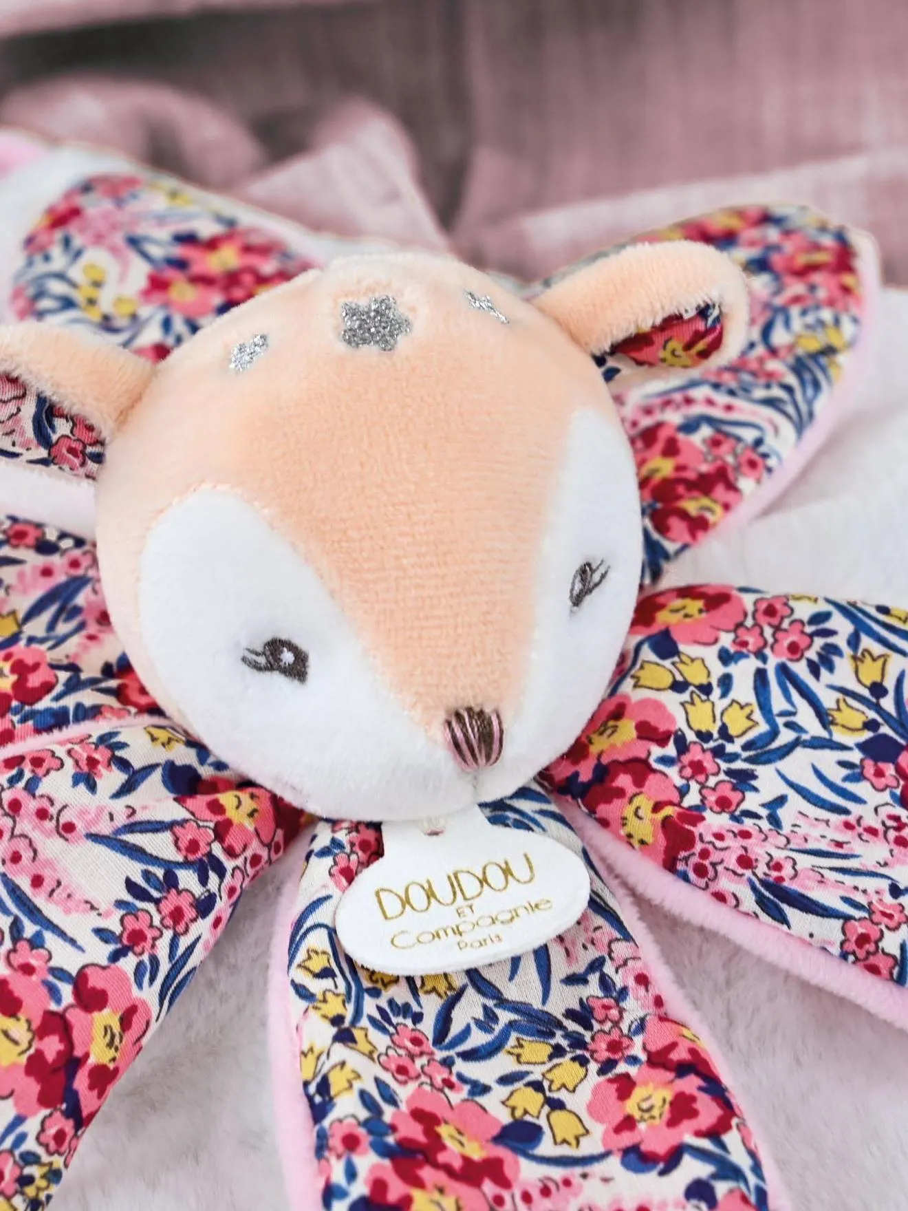 Doudou pétale 27cm boh'aim - DOUDOU ET COMPAGNIE faon rose - Doudou et Compagnie
