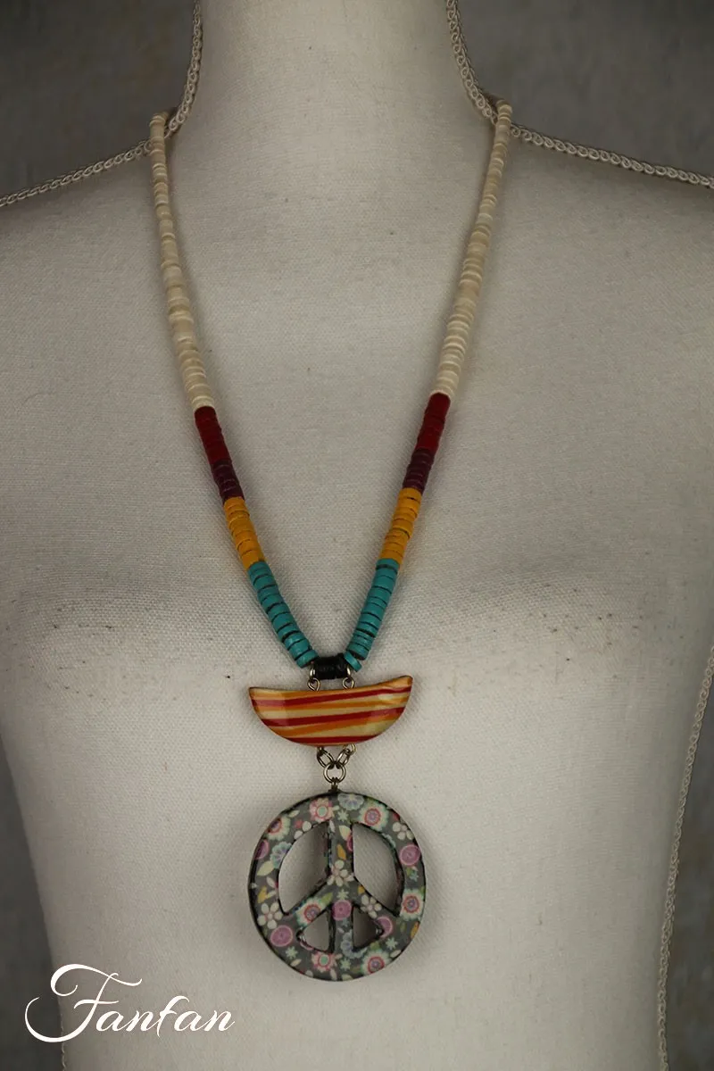 Fanny Fouks Collier sautoir Peace and love