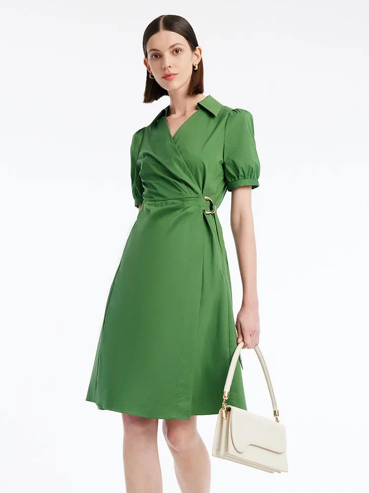 Mini-robe plissée portefeuille à col en V