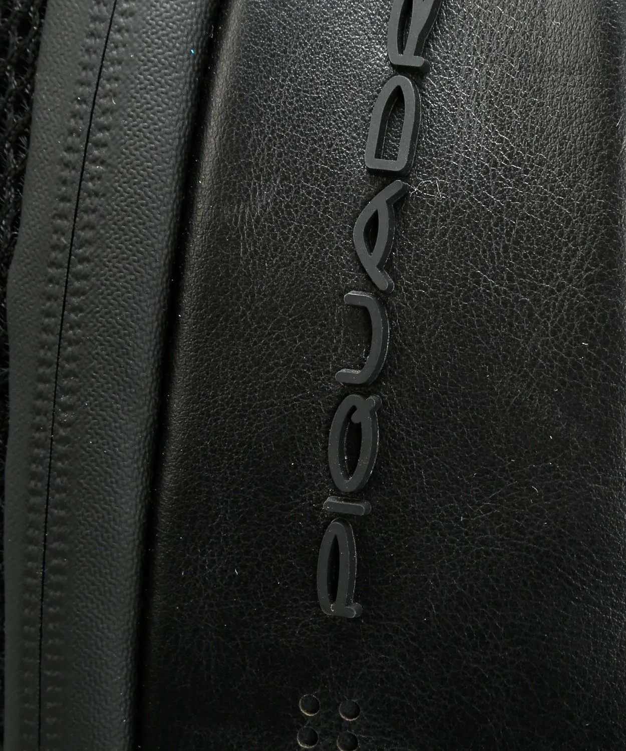 Piquadro Sac À Dos Urban Fast-Check, Support Pc 15,6 ", En Cuir Noir - Achetez À Prix Outlet!
