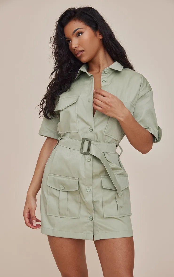 Robe chemise cargo vert sauge ceinturée à manches