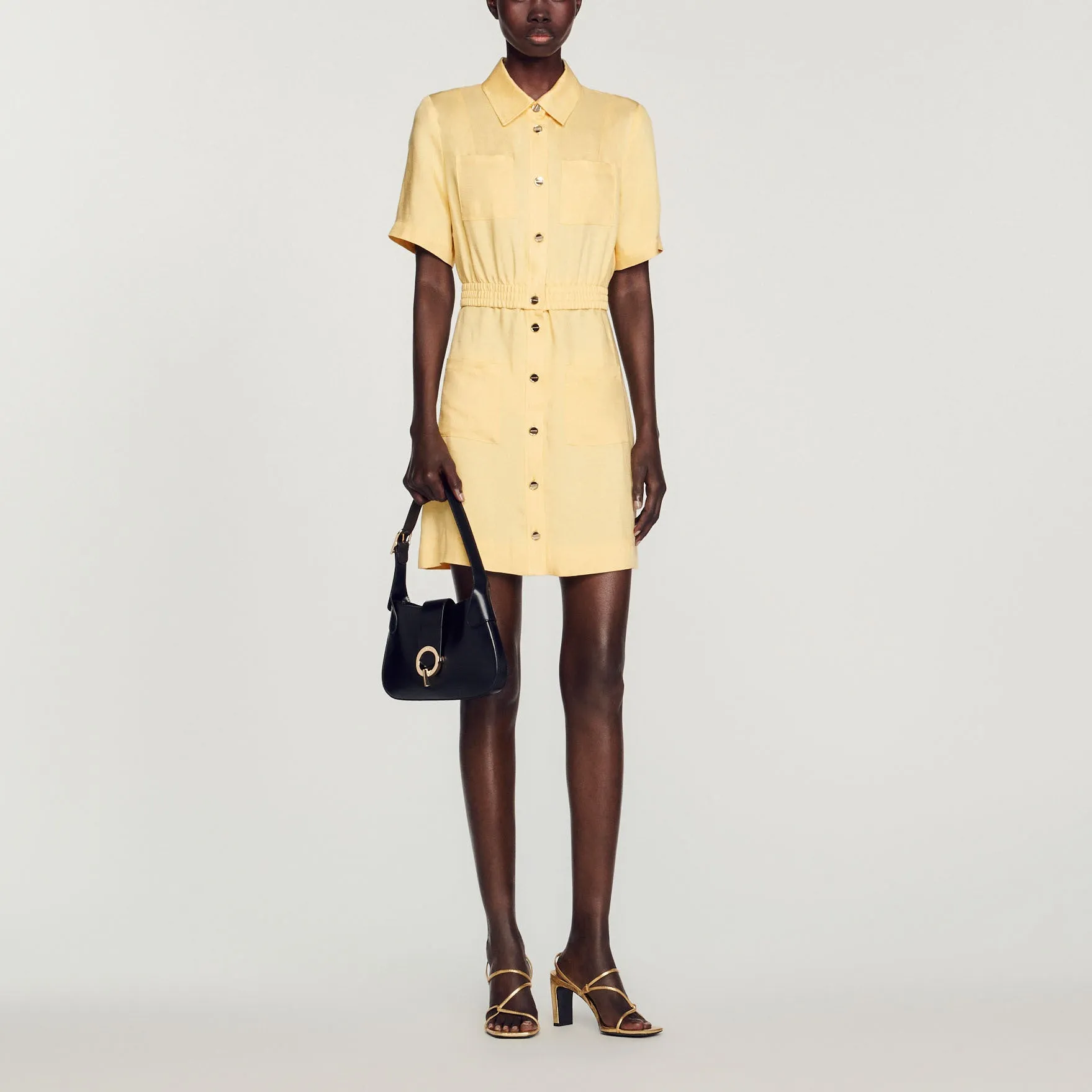 Robe courte boutonnée
