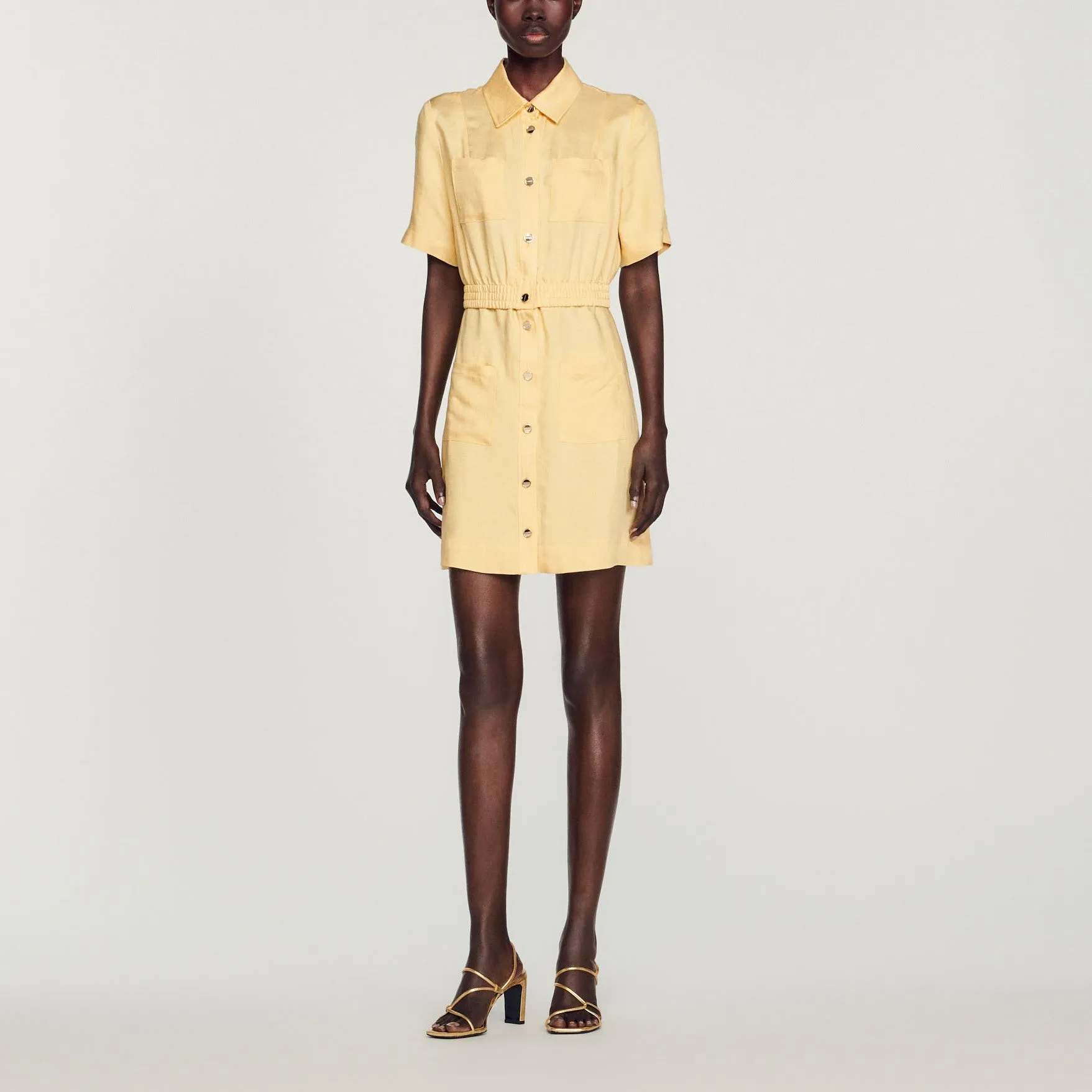 Robe courte boutonnée