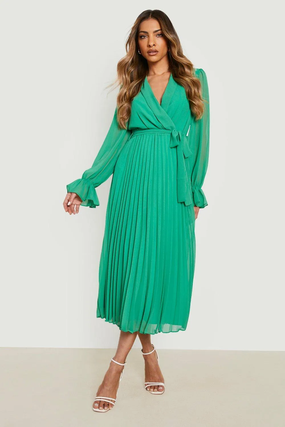 Robe portefeuille plissée