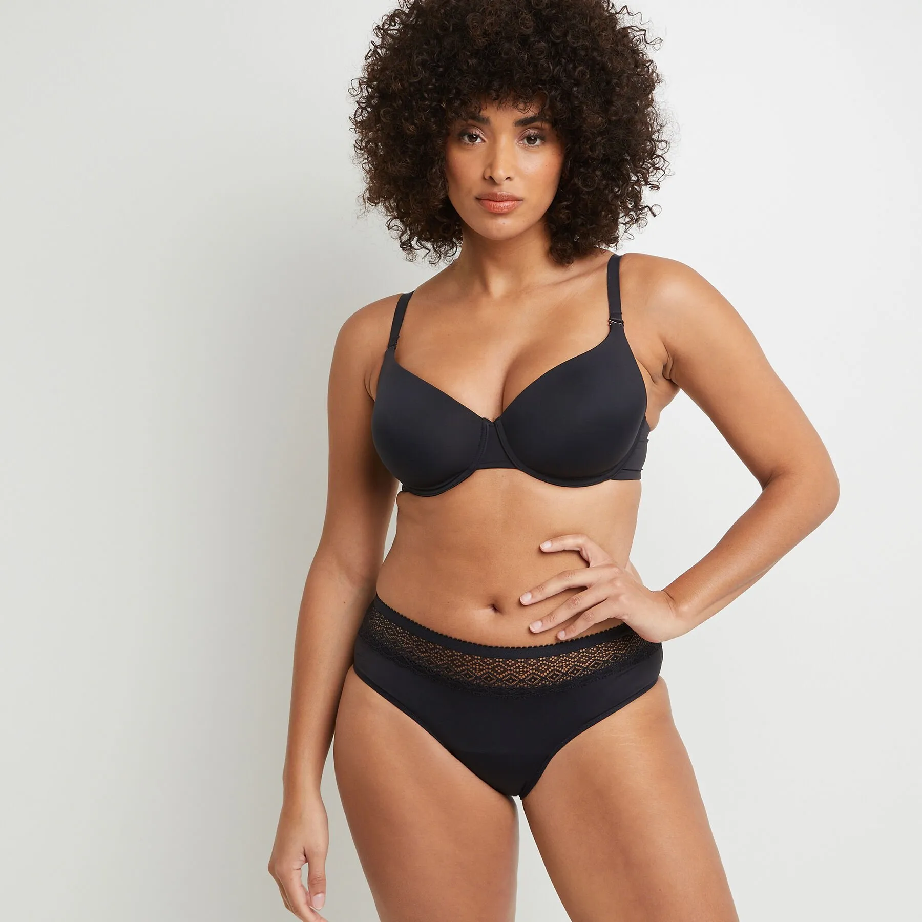 SHORTY MENSTRUEL FLUX MOYEN NOIR | RougeGorge