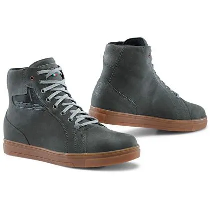  TCX Baskets STREET ACE WATERPROOF  Baskets moto