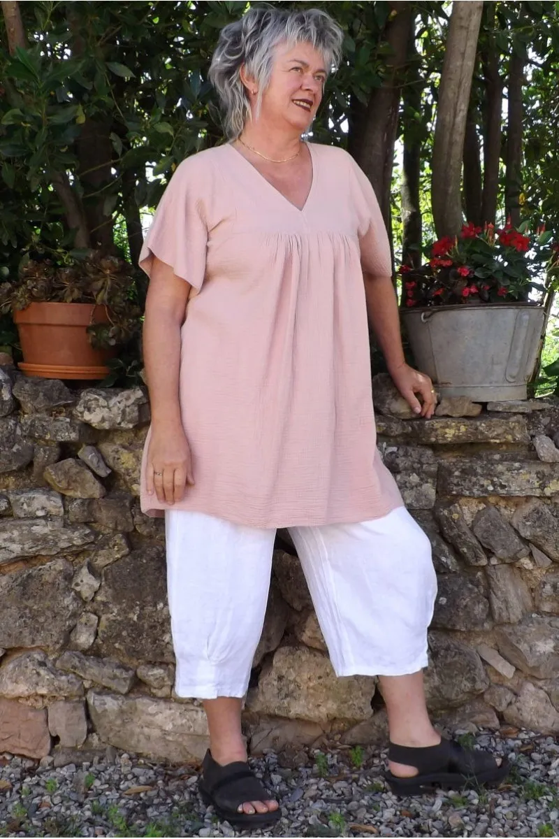 Tunique gaze de coton rose poudré pour femme .